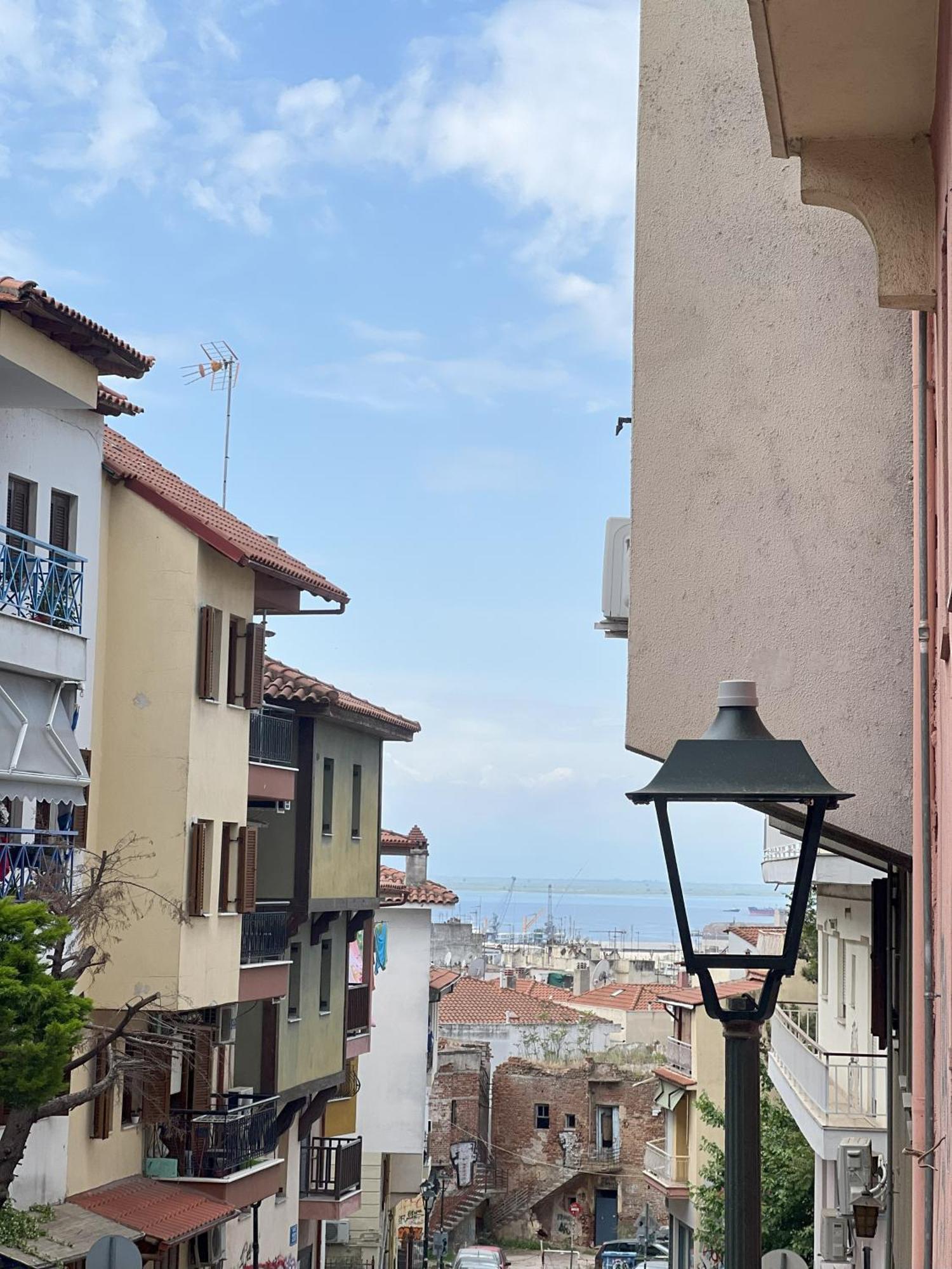 Vintage Experience Στην Άνω Πολη Lägenhet Thessaloníki Exteriör bild